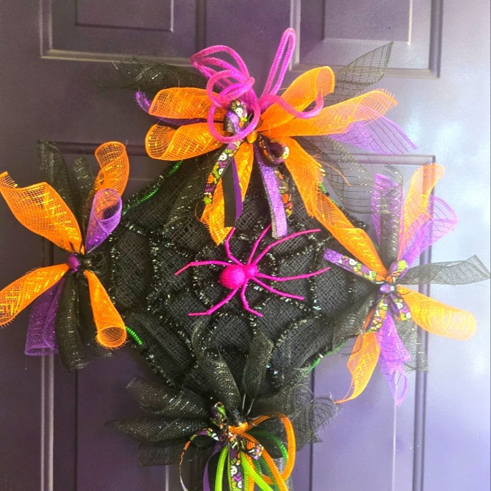 Beautiful black web wreath